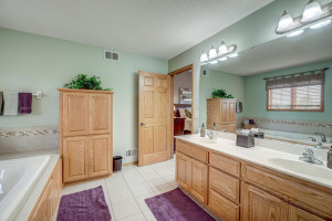 Photo for 850 Highlander Trail, Hudson, WI 54016 - Listing #6181718 850 Highlander Trail, Hudson, WI 54016