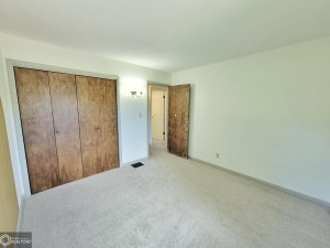 Photo for 11936 44th Street, Burlington, IA 52601 - Listing #6224356 11936 44th Street, Burlington, IA 52601