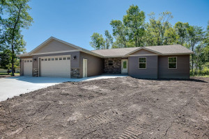 Photo for 165 Woodland Drive, Henderson, MN 56044 - Listing #6159531 165 Woodland Drive, Henderson, MN 56044