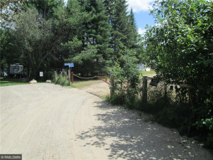 Driveway enterance