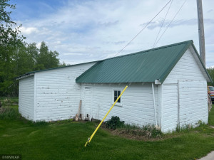 Photo for 29771 County Road 2, Badger, MN 56714 - Listing #6205267 67878892-087B-4D2C-B629-6EFFAE31D66A.jpeg