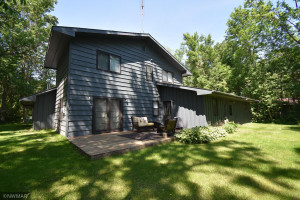 214 Oak Road, Warroad, MN 56763