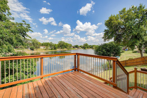 3401 83rd Avenue N, Brooklyn Park, MN 55443