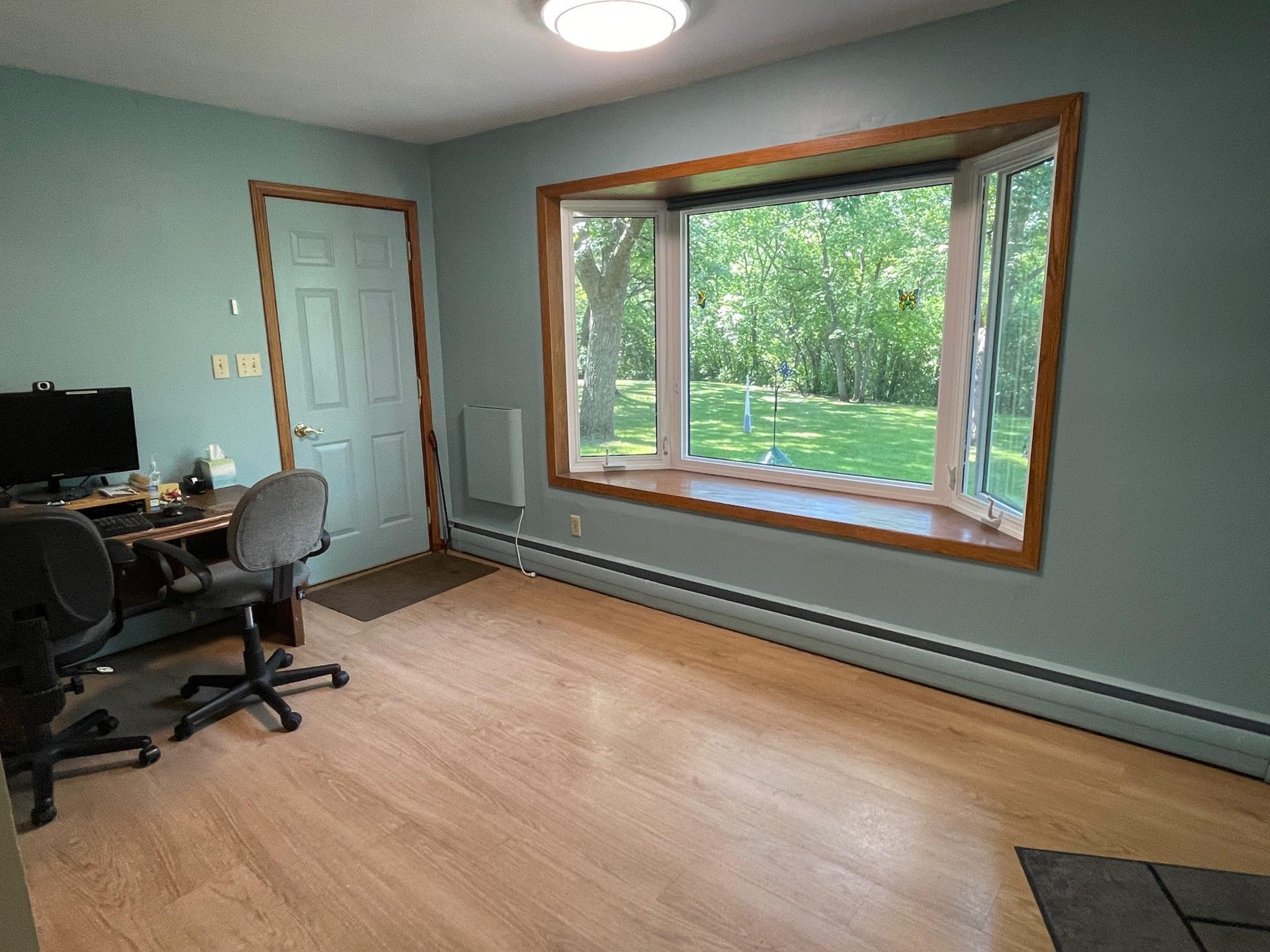 5-Dining room walks out to deck (1).JPG