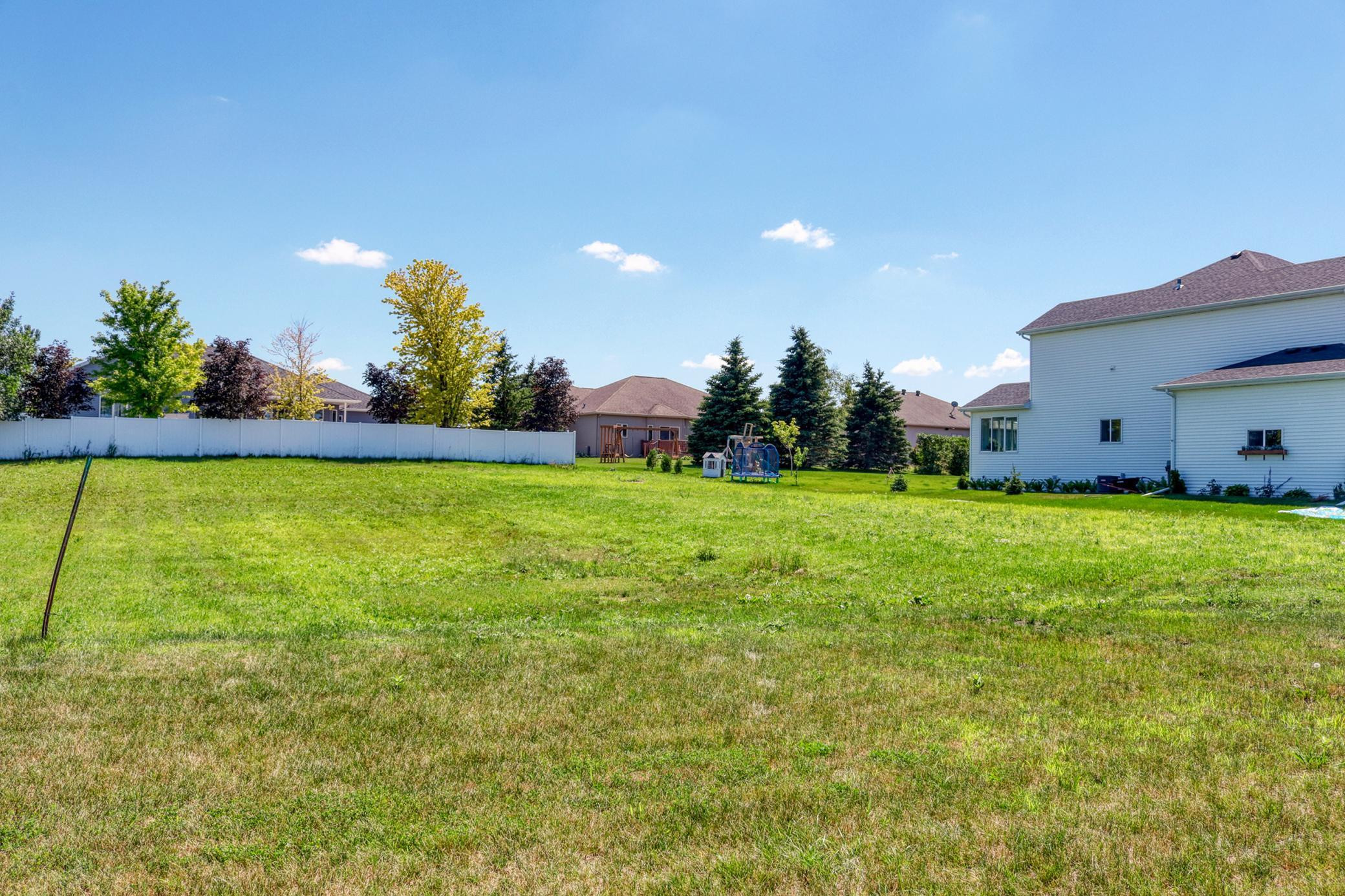 Back of lot is 75 ft!