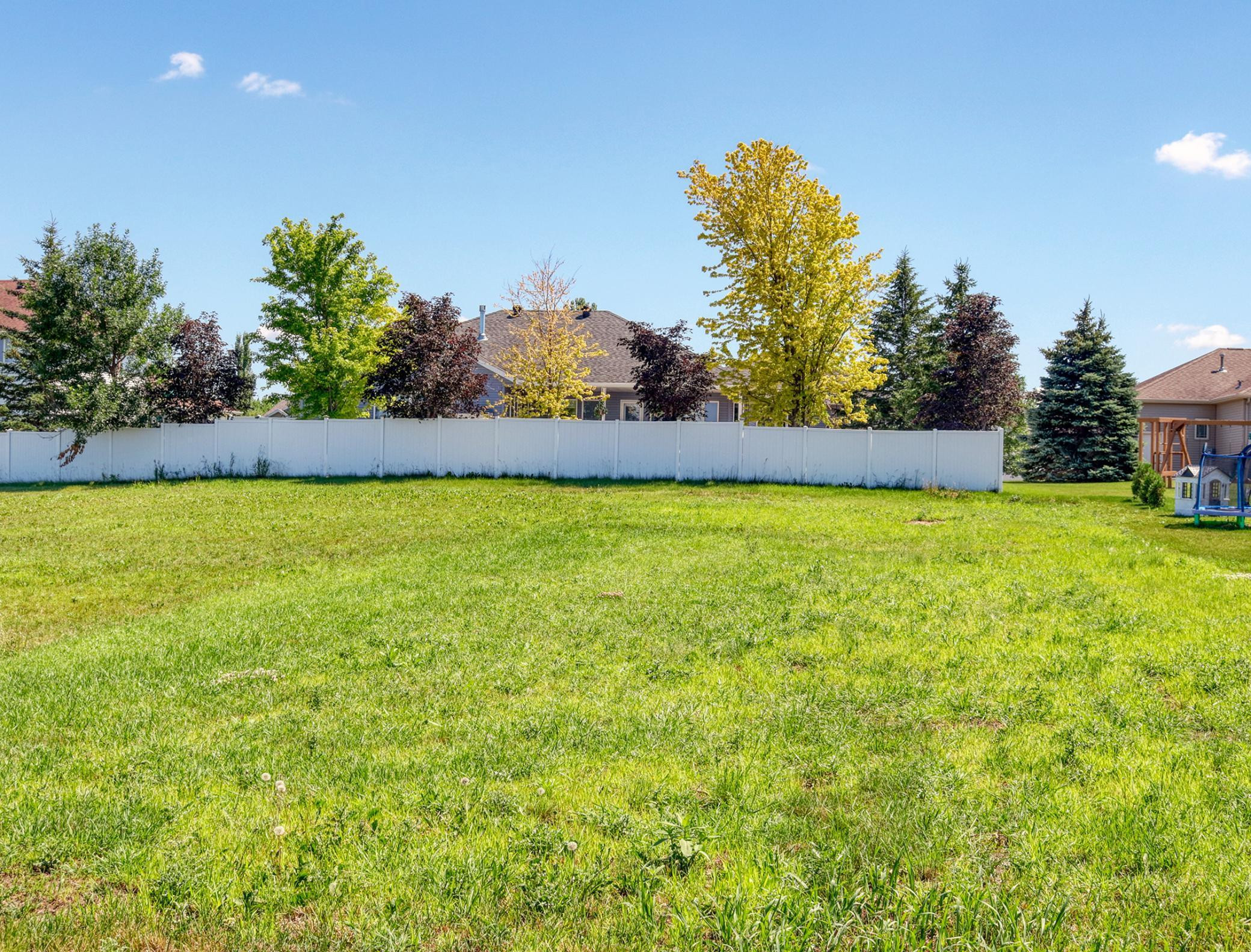 2327 Nature Lane, Hawley, MN