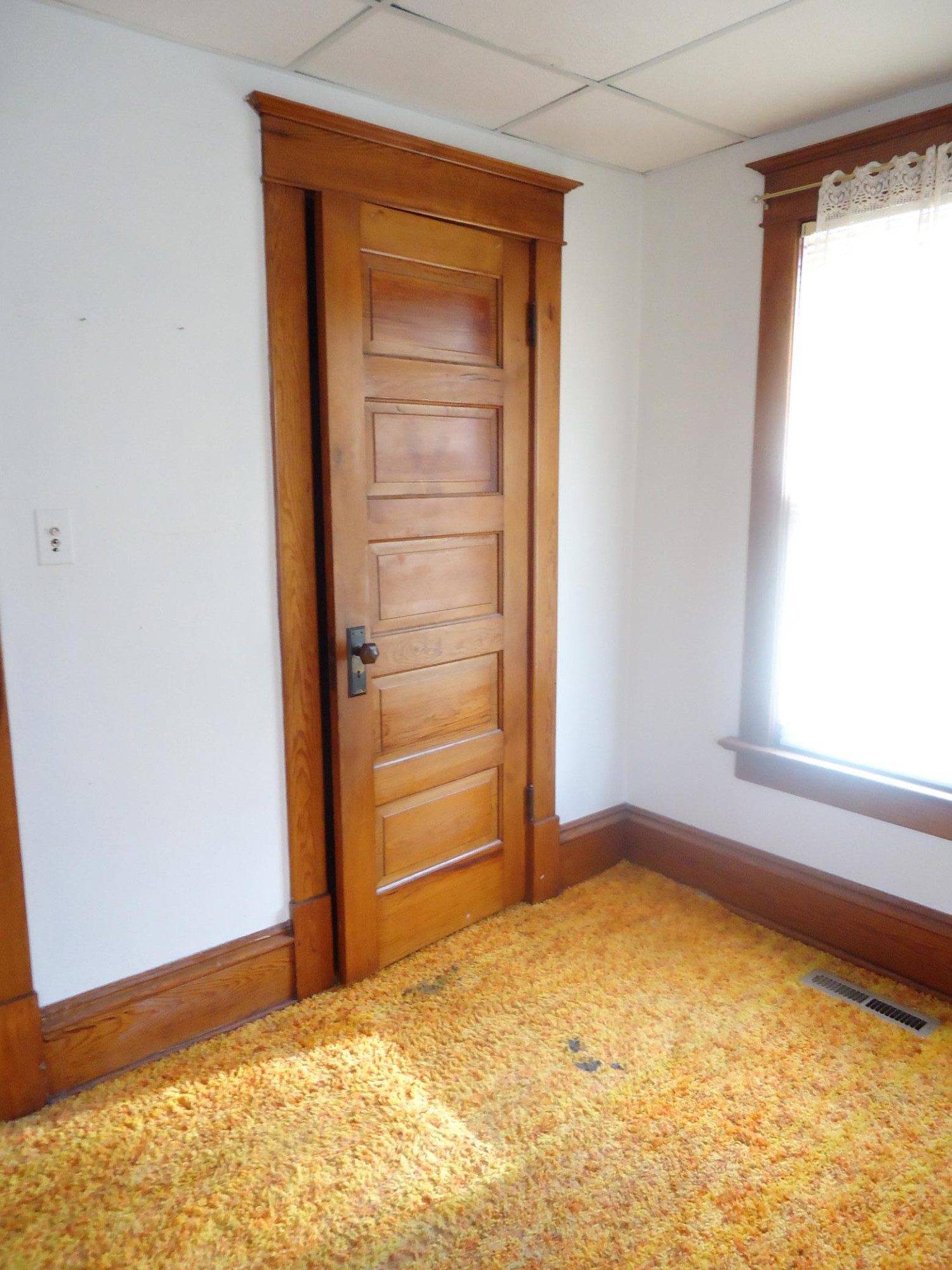 Bedroom 2 Closet