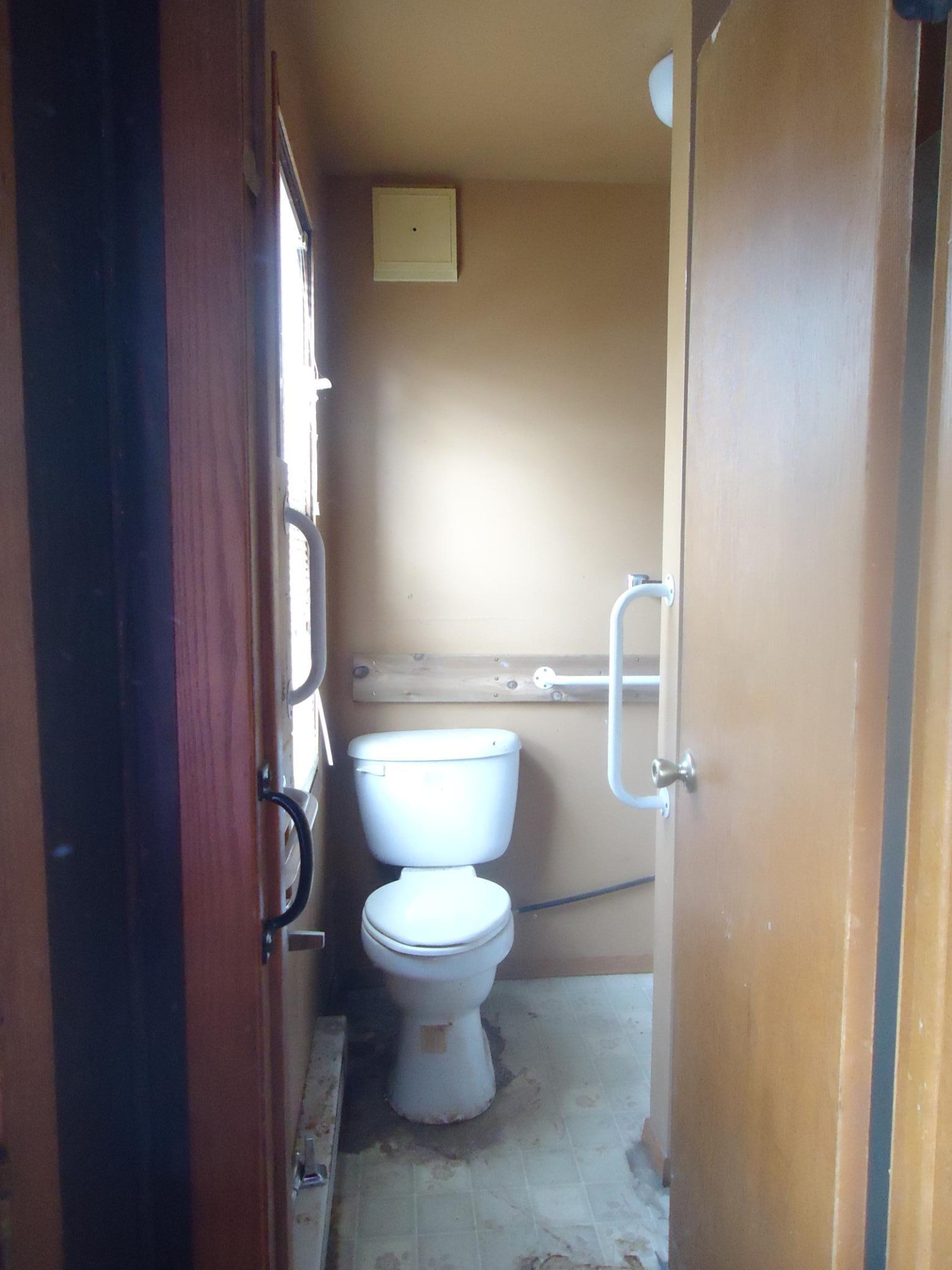 Main Floor Bath
