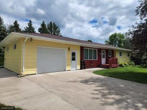 Photo for 1024 N 7th Street, Warren, MN 56762 - Listing #6235462 1024 N 7th Street, Warren, MN 56762