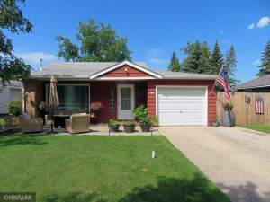 Photo for 915 Arnold Avenue N, Thief River Falls, MN 56701 - Listing #6236484 915 Arnold Avenue N, Thief River Falls, MN 56701
