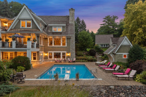 3025 Brooks Lane, Wayzata, MN 55391