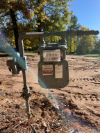 Natural gas & all utilities are on site