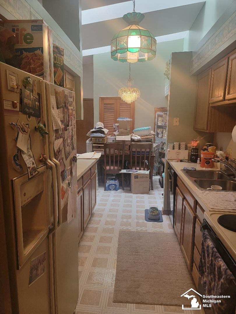 1555 Harbour Avenue, UNIT 192, Trenton, MI 48183 — Photo 3
