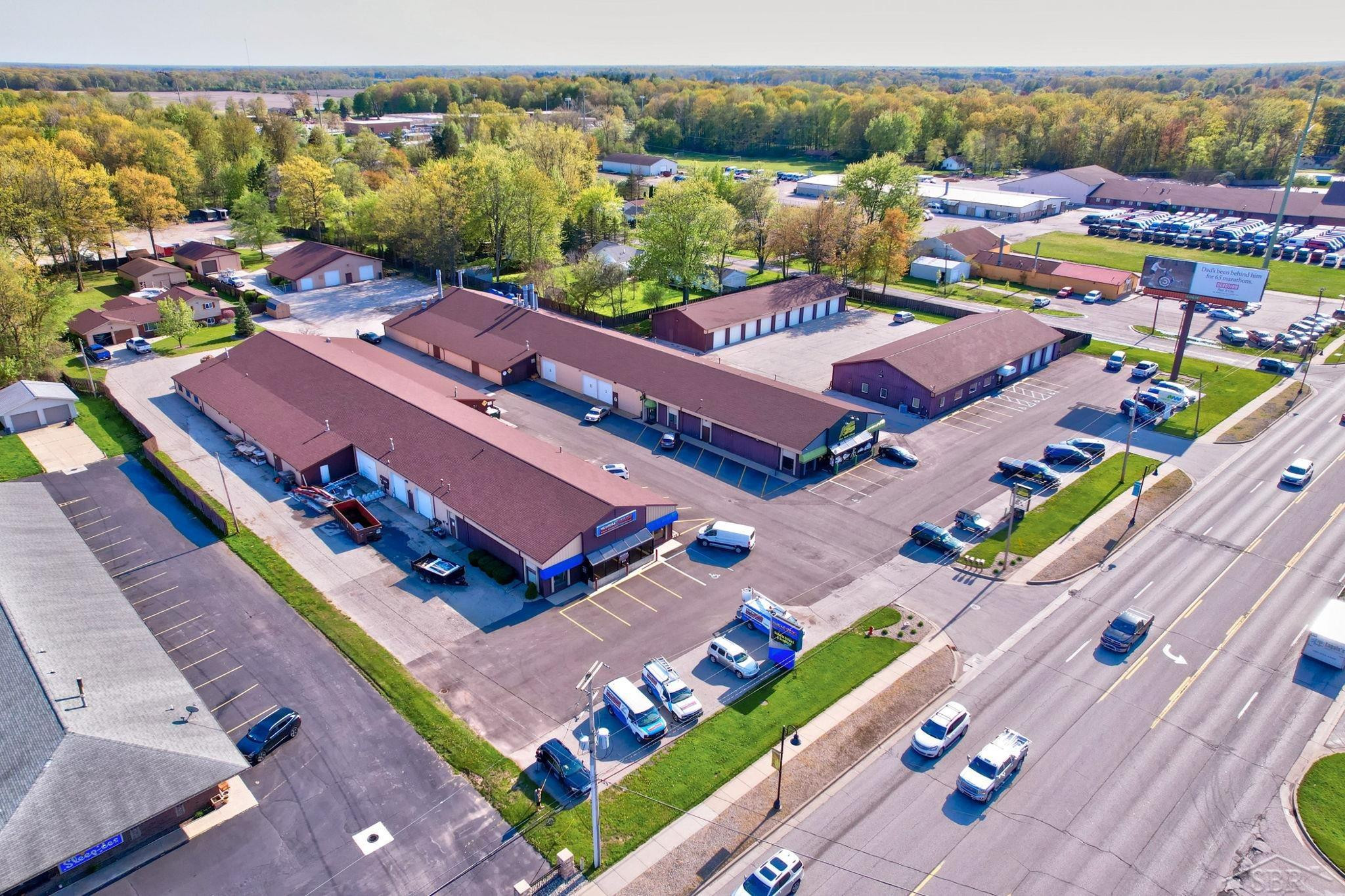 8175 Gratiot Road, Saginaw, MI 48609