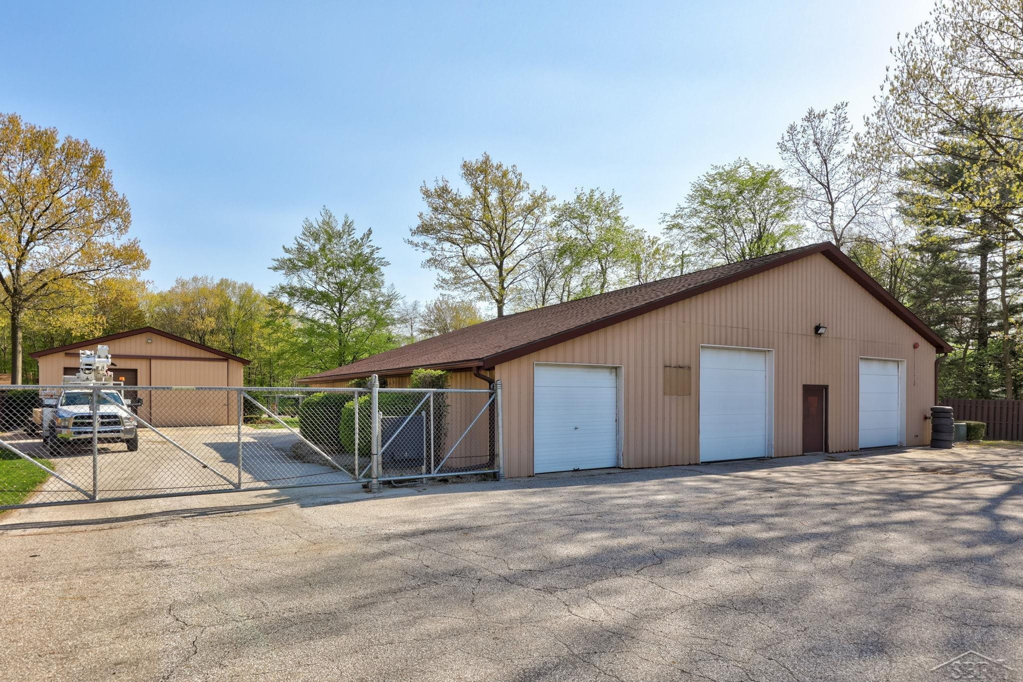 8175 Gratiot Road, Saginaw, MI 48609 — Photo 11