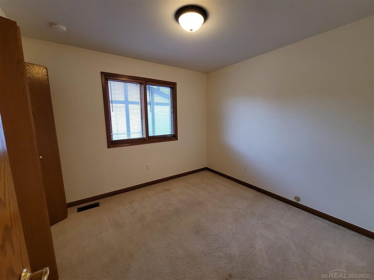 856 neff, Grosse Pointe, MI 48230 — Photo 22