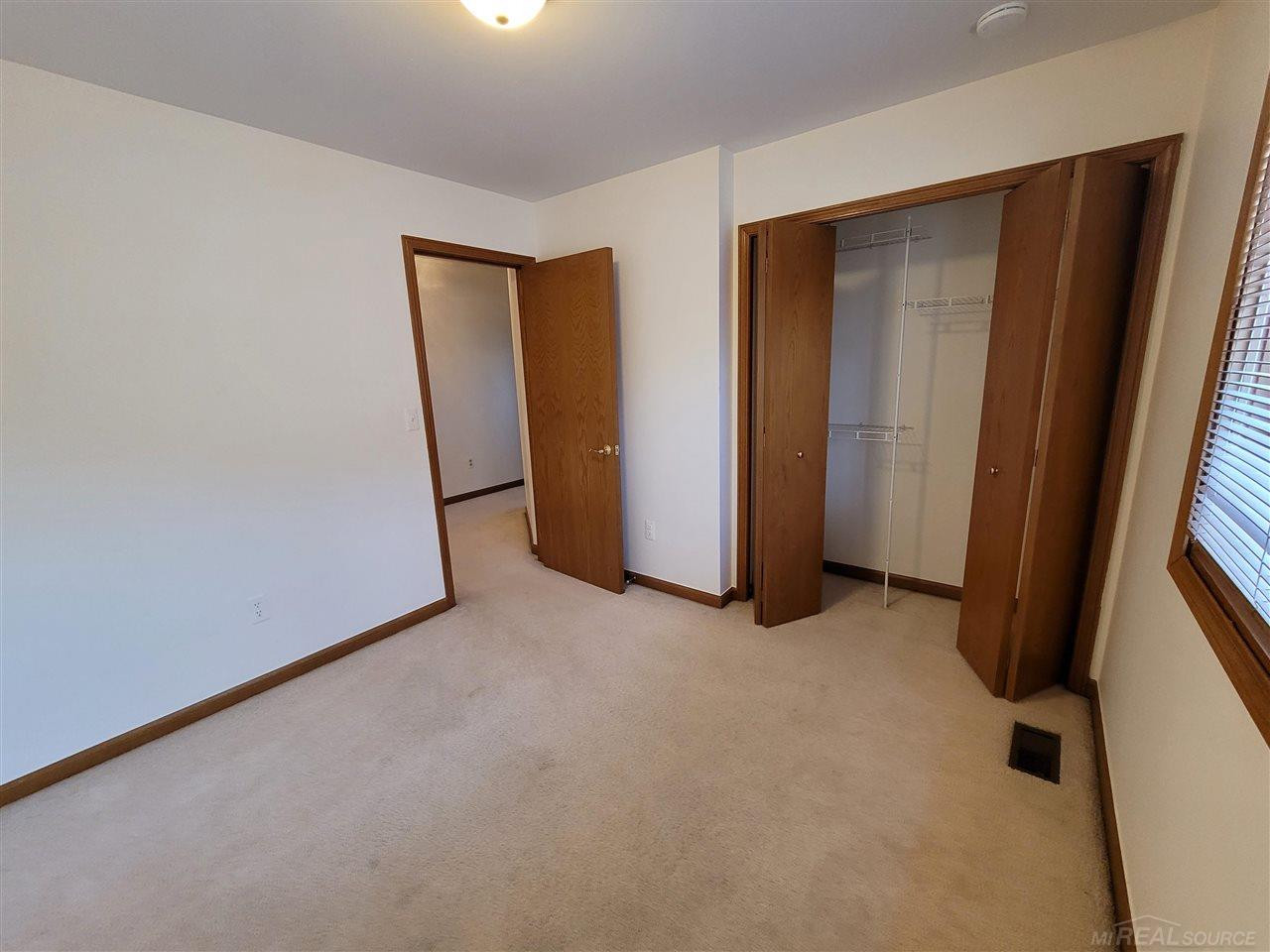 856 neff, Grosse Pointe, MI 48230 — Photo 23