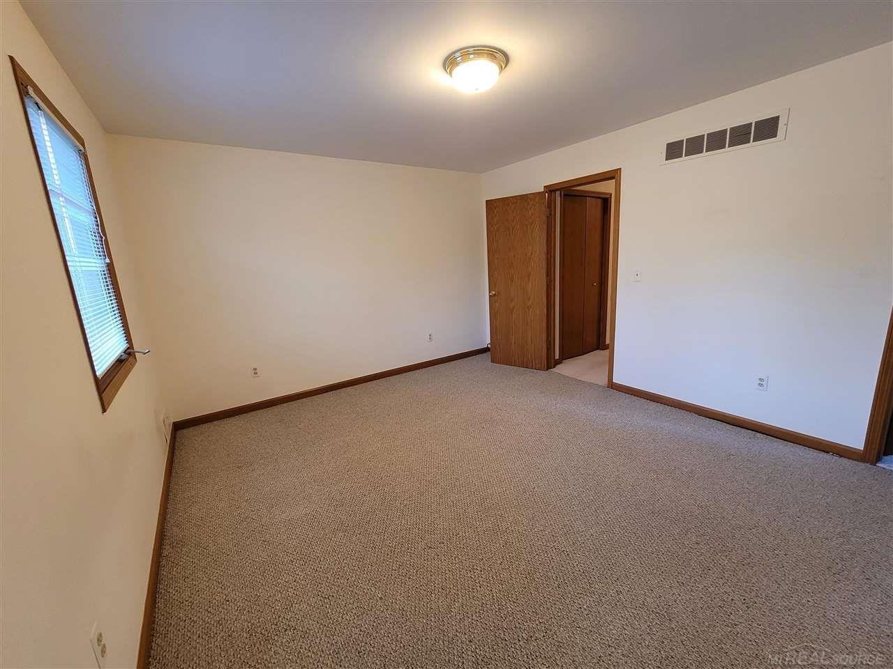 856 neff, Grosse Pointe, MI 48230 — Photo 26
