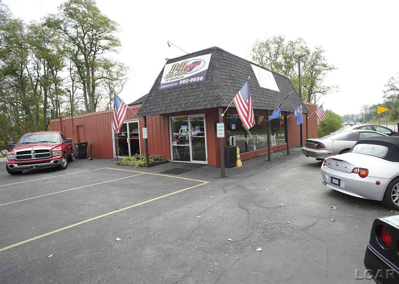 9947 Brooklyn Road, Brooklyn, MI 49230