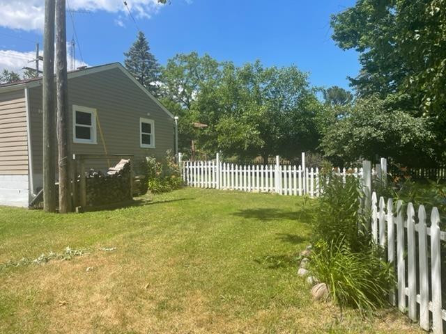 5097 Lakeshore, Lexington, MI 48450 — Photo 11