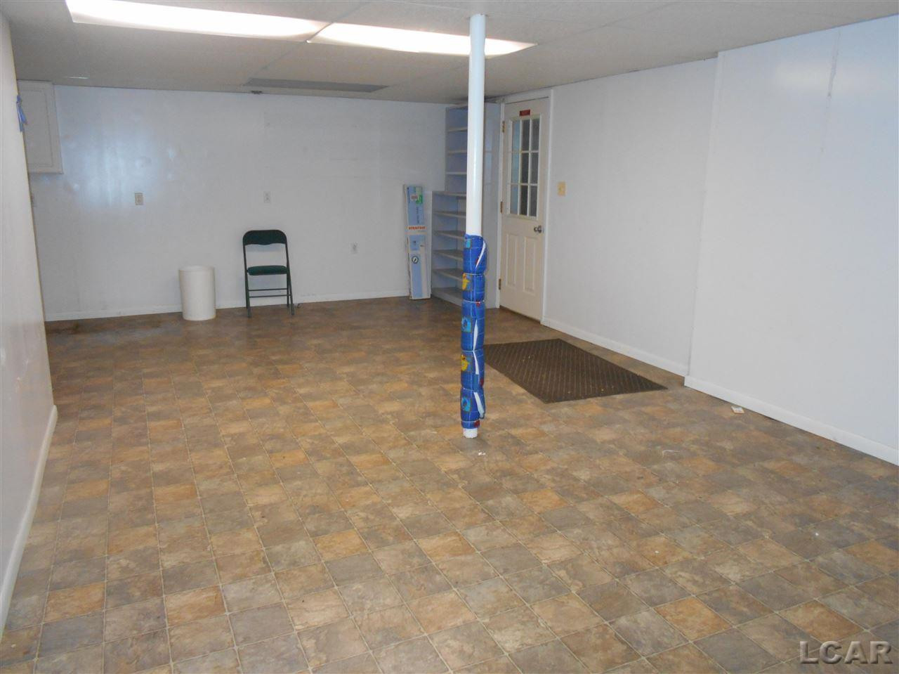 800 N Maple Grove, Hudson, MI 49247 — Photo 2
