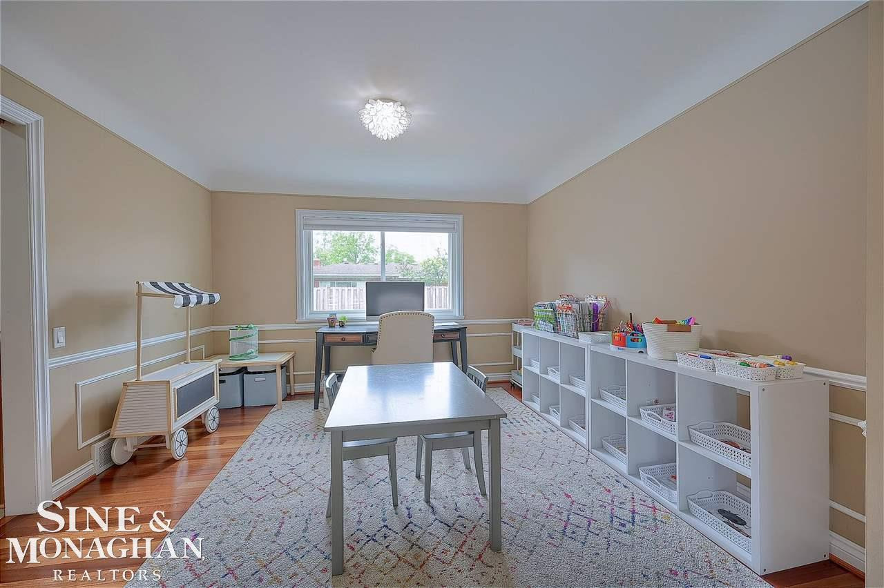 559 Briarcliff, Grosse Pointe Woods, MI 48236 — Photo 6