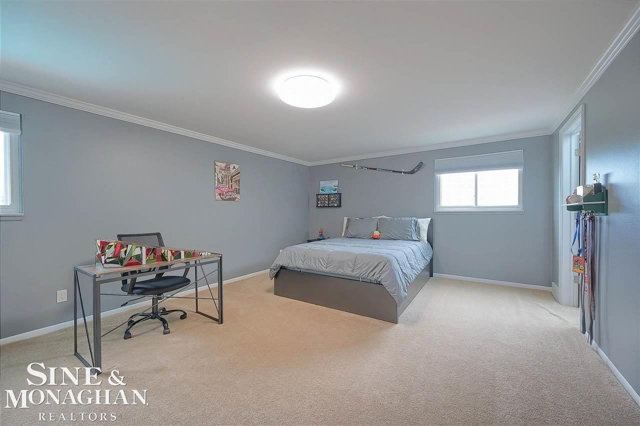 559 Briarcliff, Grosse Pointe Woods, MI 48236 — Photo 24