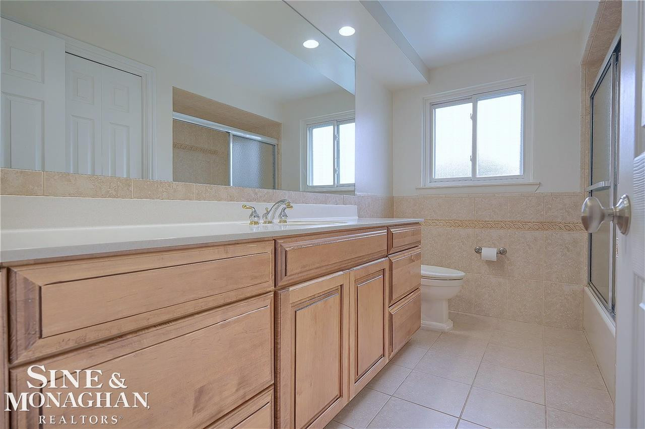 559 Briarcliff, Grosse Pointe Woods, MI 48236 — Photo 25
