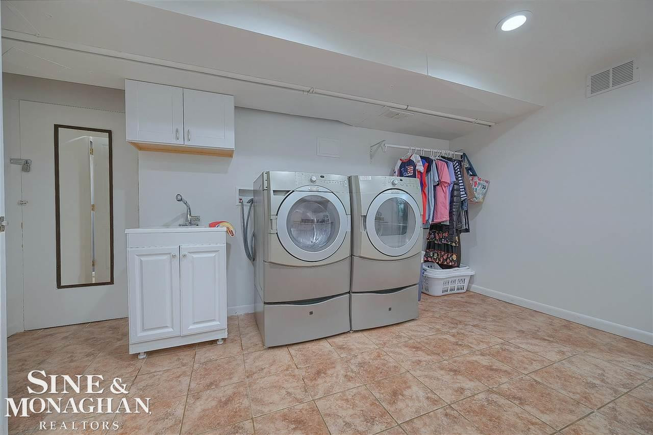 559 Briarcliff, Grosse Pointe Woods, MI 48236 — Photo 29