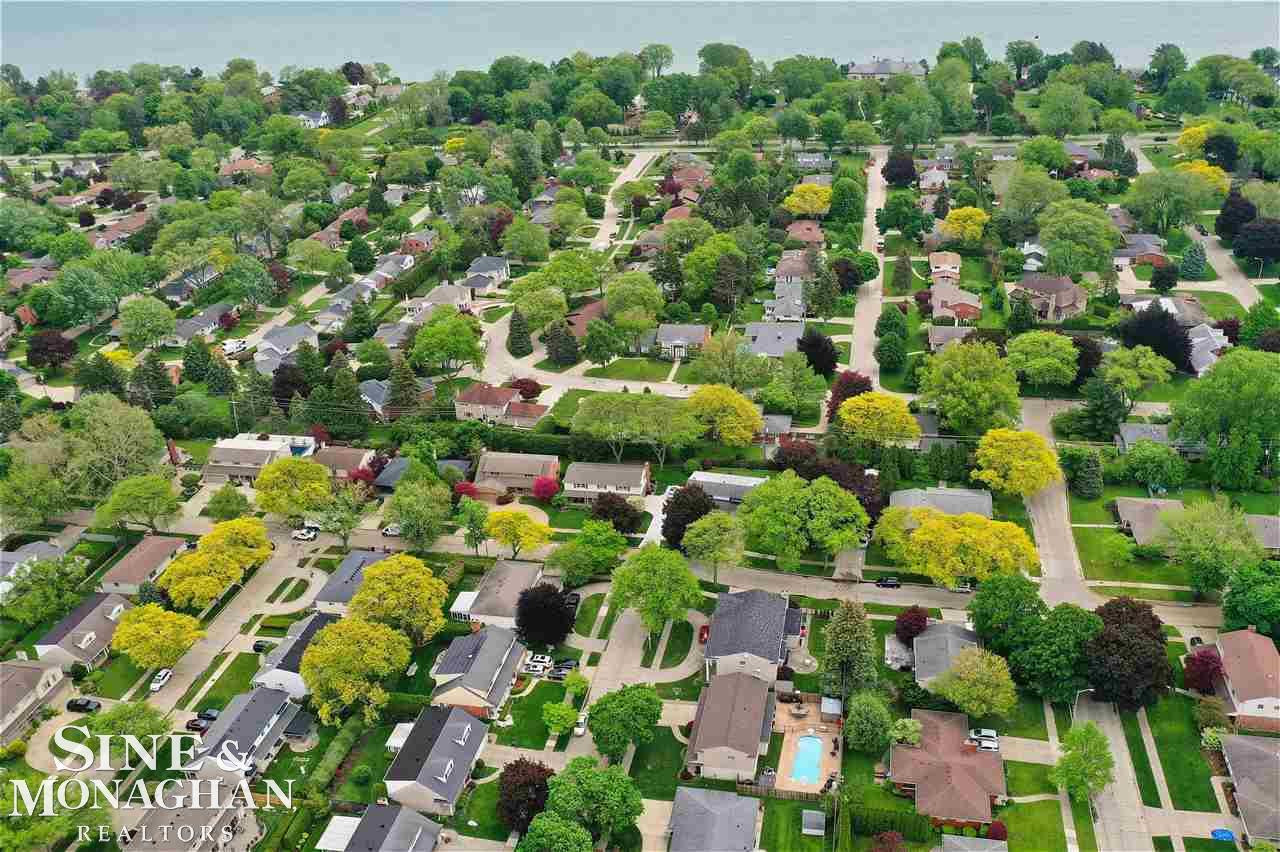 559 Briarcliff, Grosse Pointe Woods, MI 48236 — Photo 41