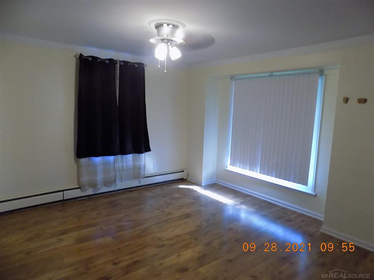 4402 Culver, MI 48125 — Photo 6