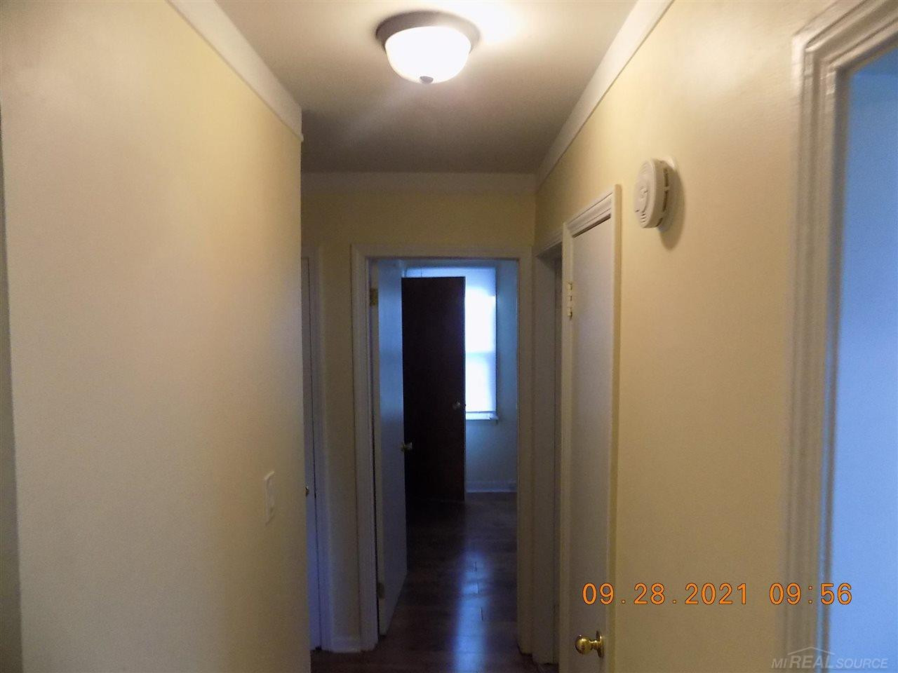 4402 Culver, MI 48125 — Photo 7