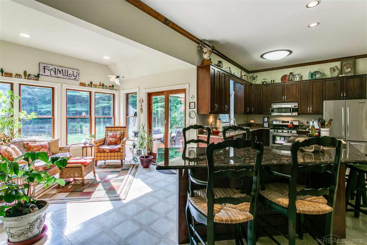6312 Buena Vista, Lexington, MI 48450 — Photo 18