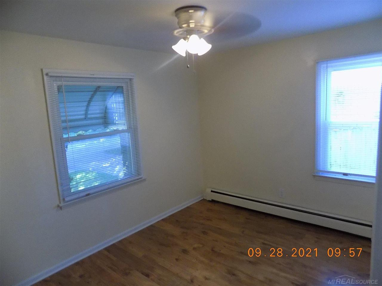 4402 Culver, MI 48125 — Photo 11