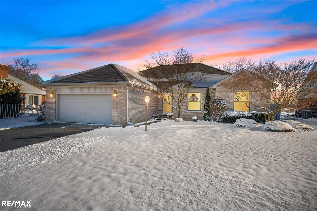51472 Nicolette Dr, Chesterfield, MI 48047 — front exterior