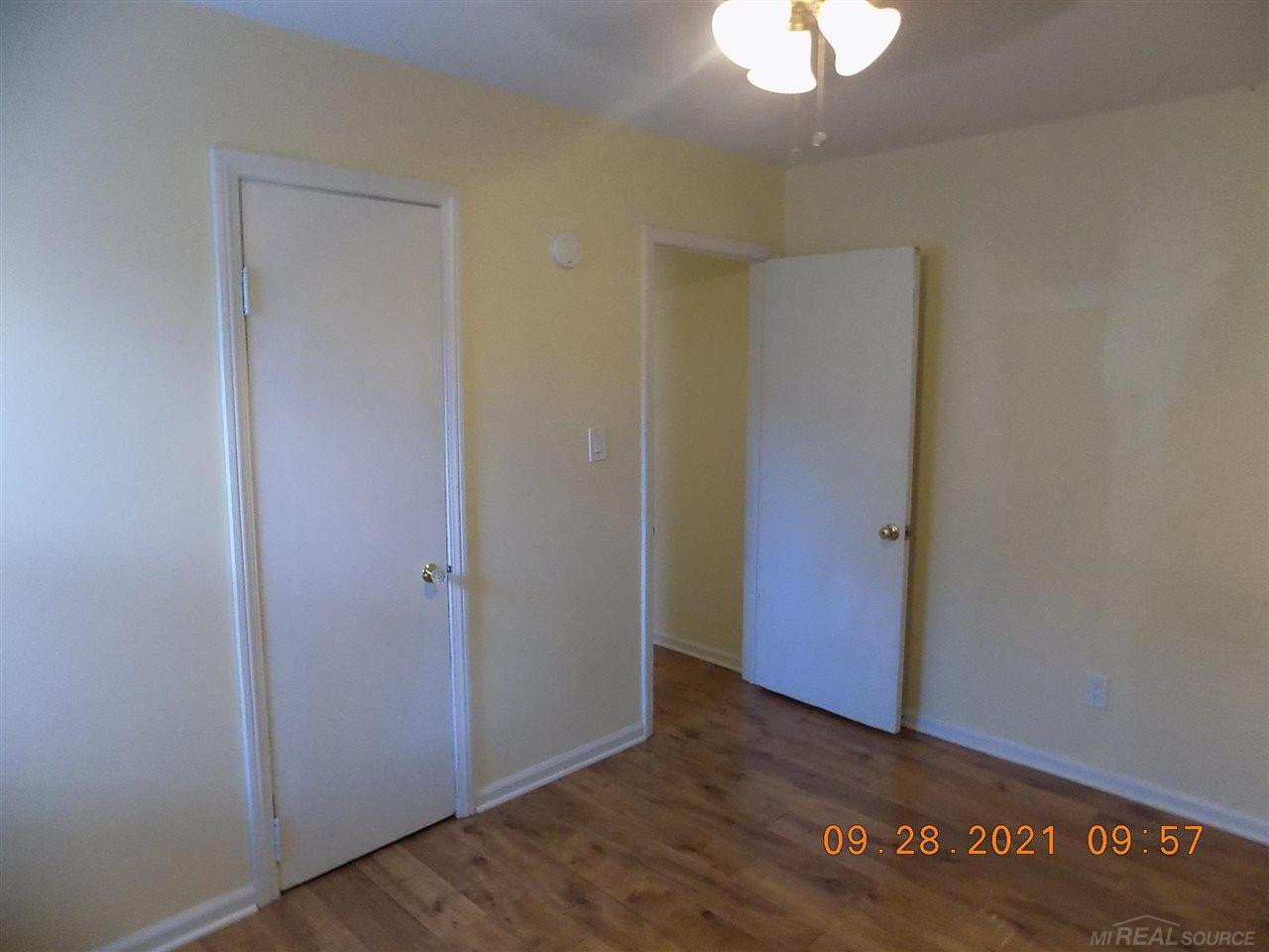 4402 Culver, MI 48125 — Photo 12