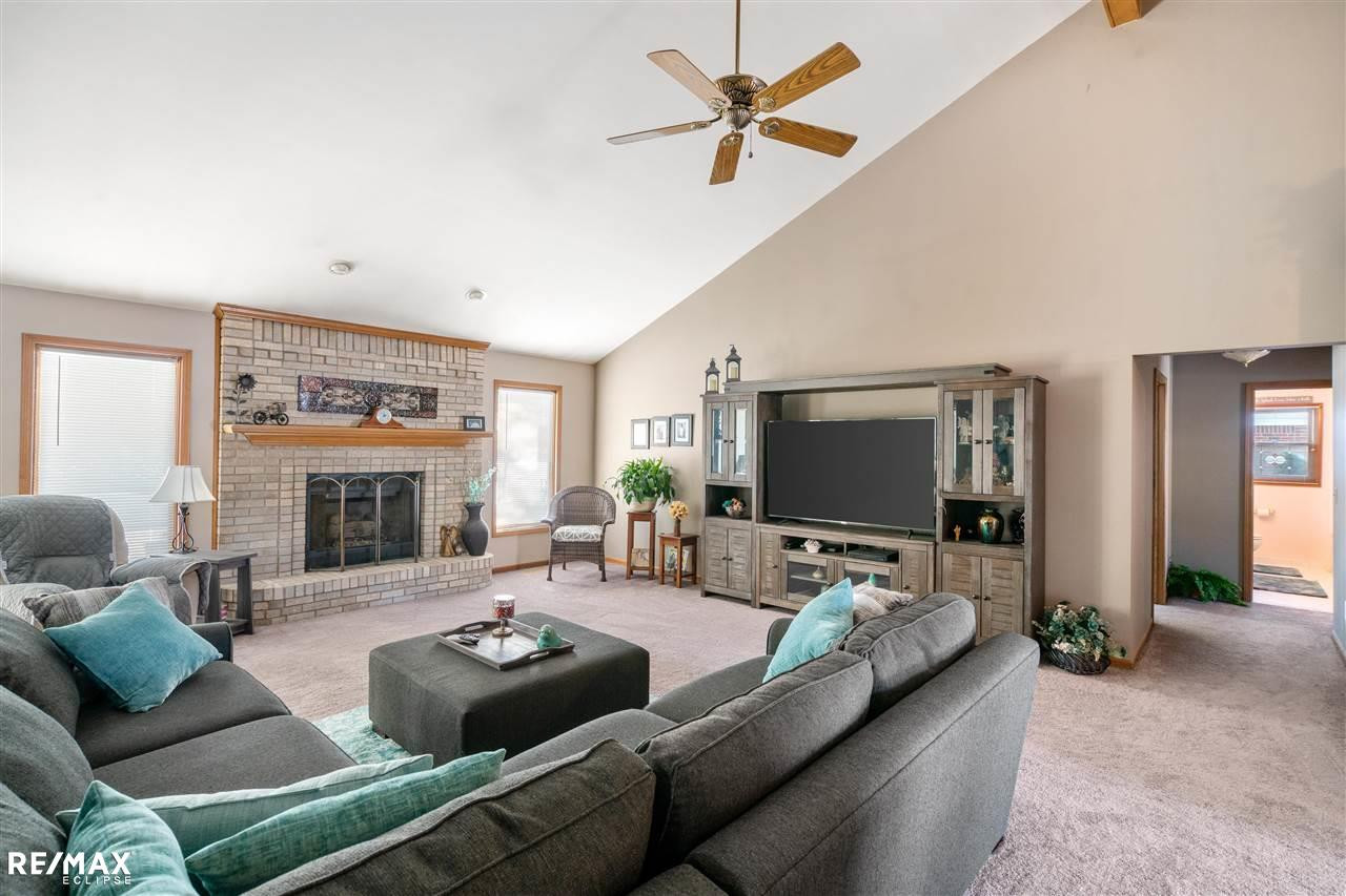 51472 Nicolette Dr, Chesterfield, MI 48047 — Photo 4
