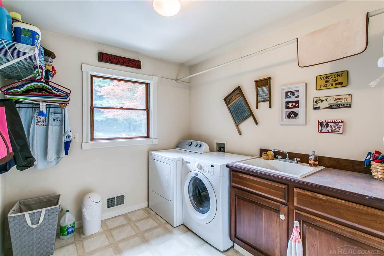 6312 Buena Vista, Lexington, MI 48450 — Photo 27