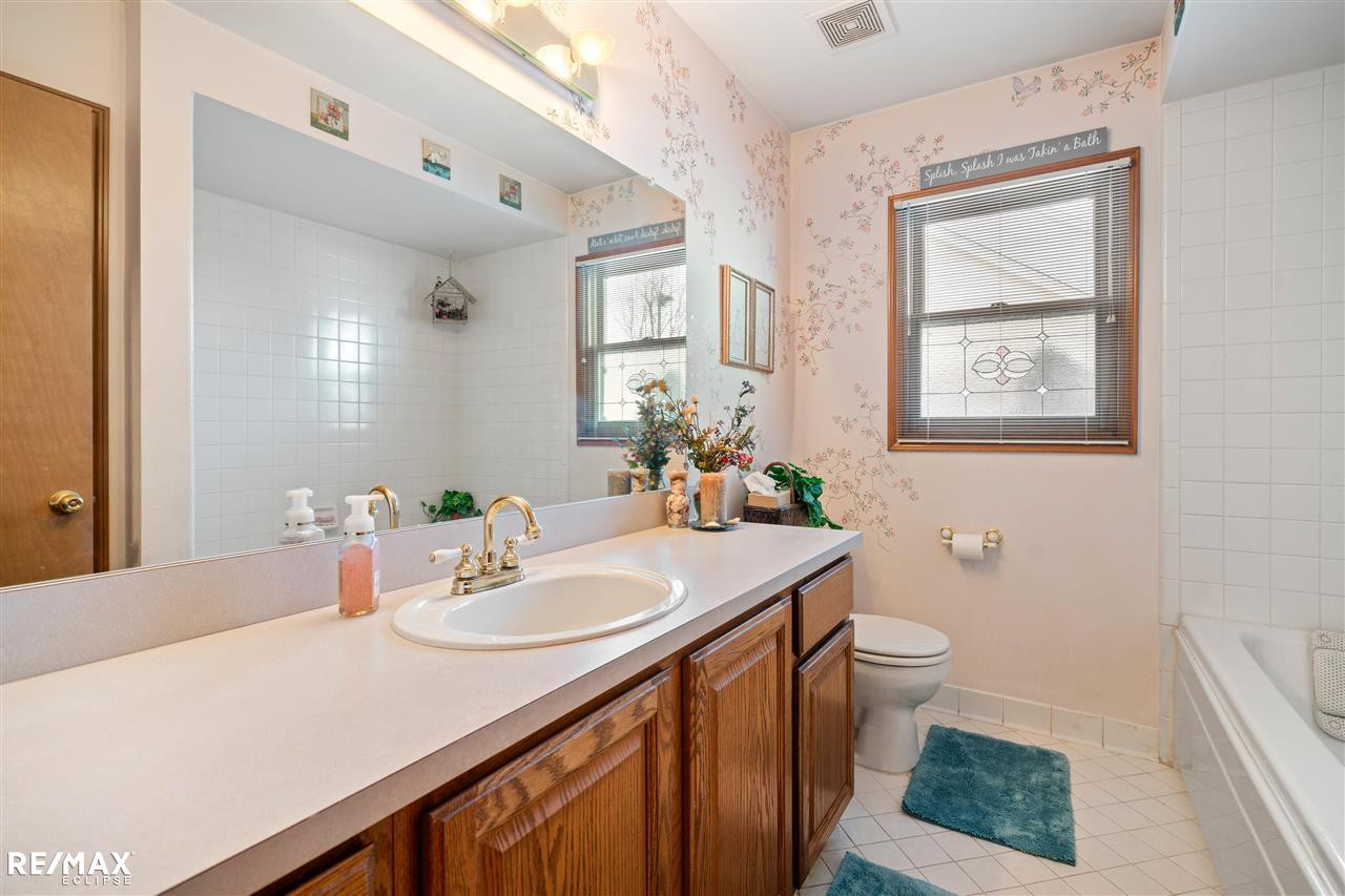 51472 Nicolette Dr, Chesterfield, MI 48047 — Photo 18