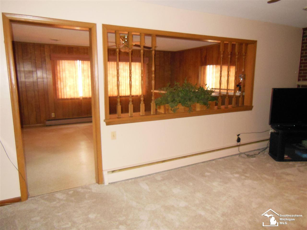 7365 Kenilworth, Lambertville, MI 48144 — Photo 11