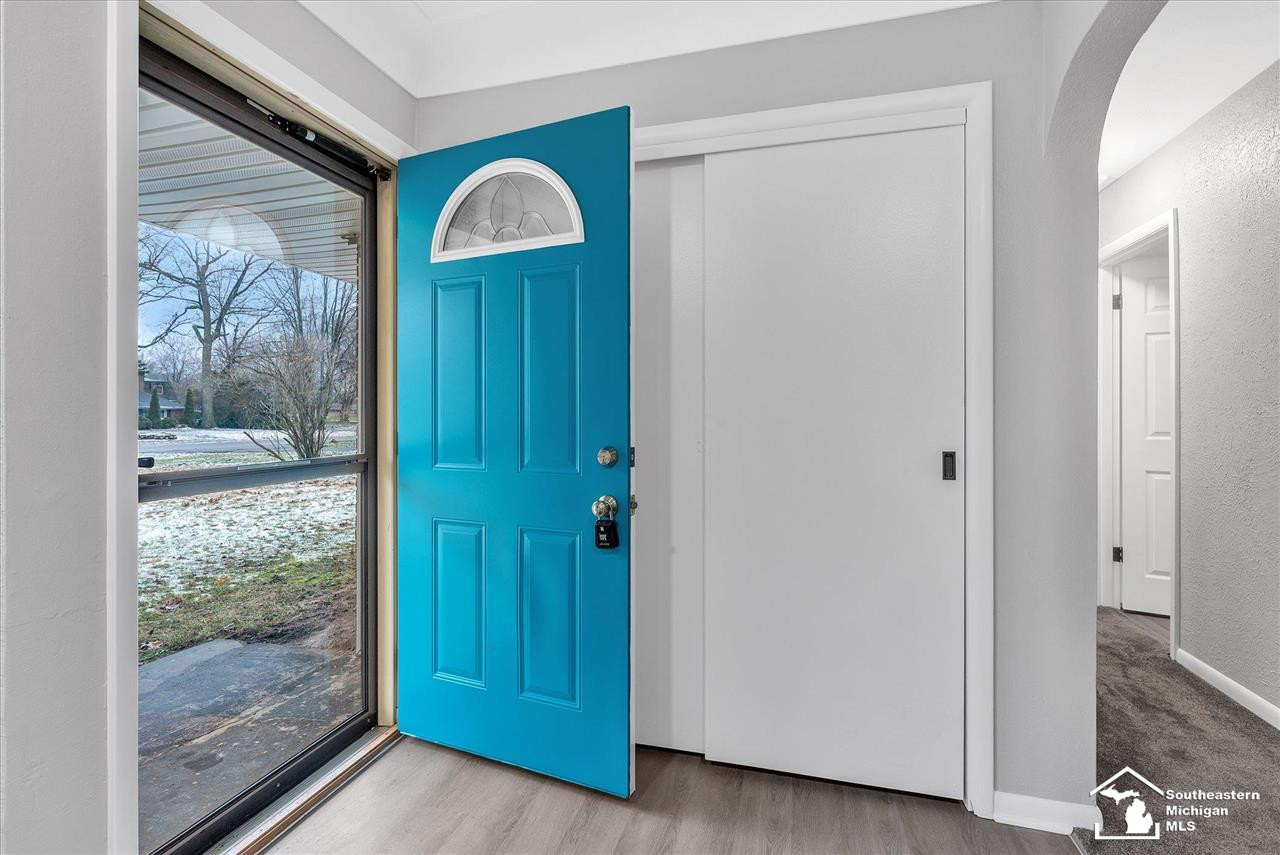 6962 N Ridgewood, Lambertville, MI 48144 — Photo 3