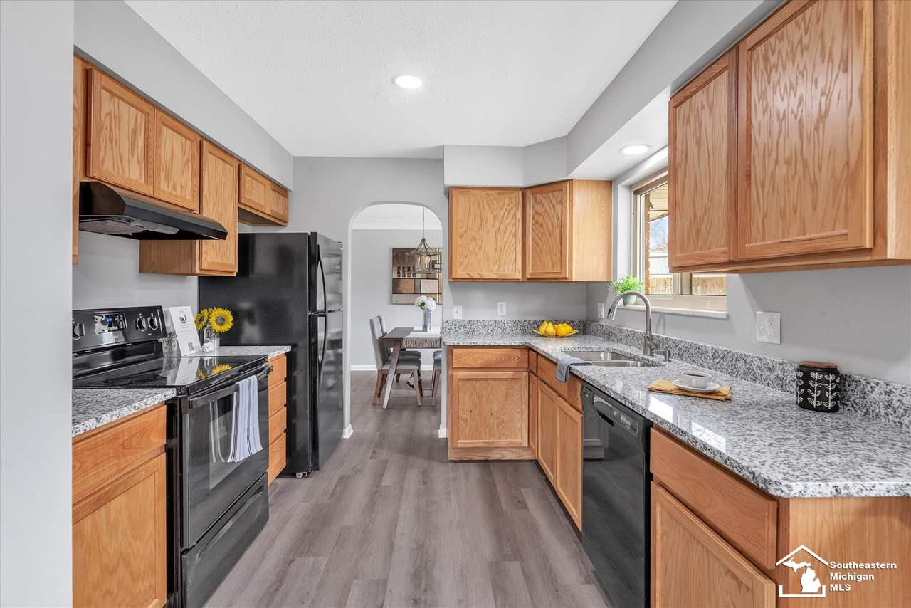 6962 N Ridgewood, Lambertville, MI 48144 — Photo 19
