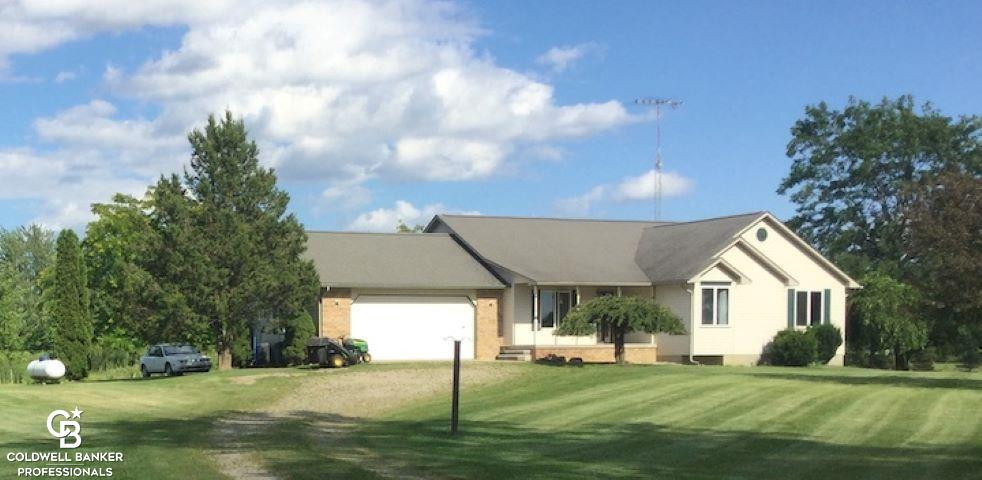 8118 Mason, Yale, MI 48097 — front exterior