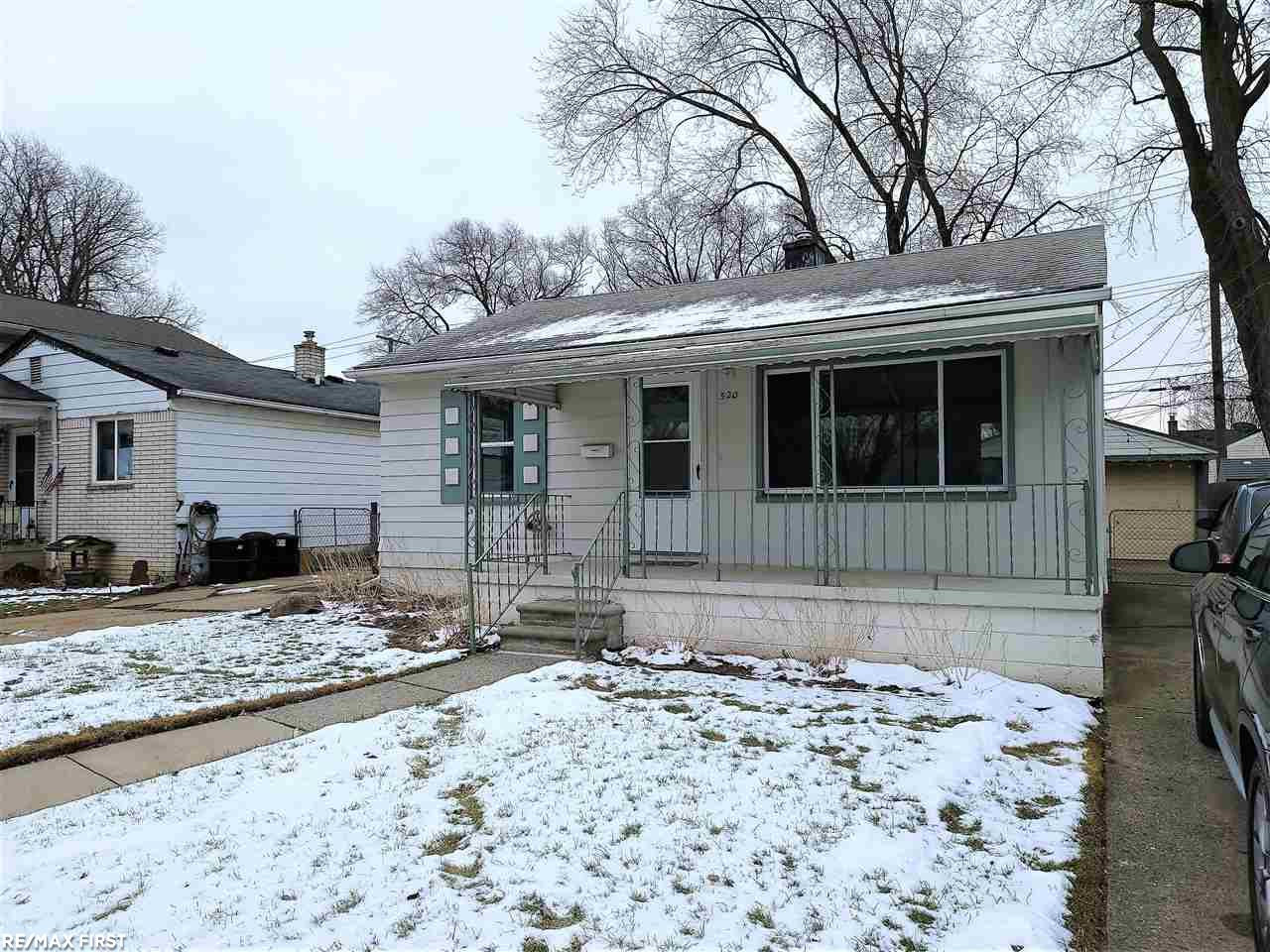 520 E Rowland Ave, Madison Heights, MI 48071 — front exterior