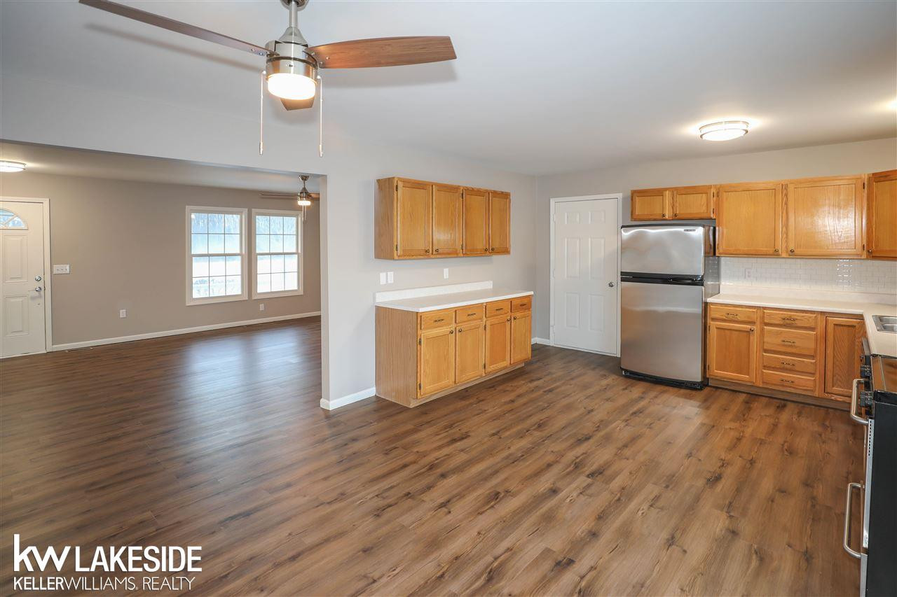794 Cove Rd, Wales, MI — Photo 7