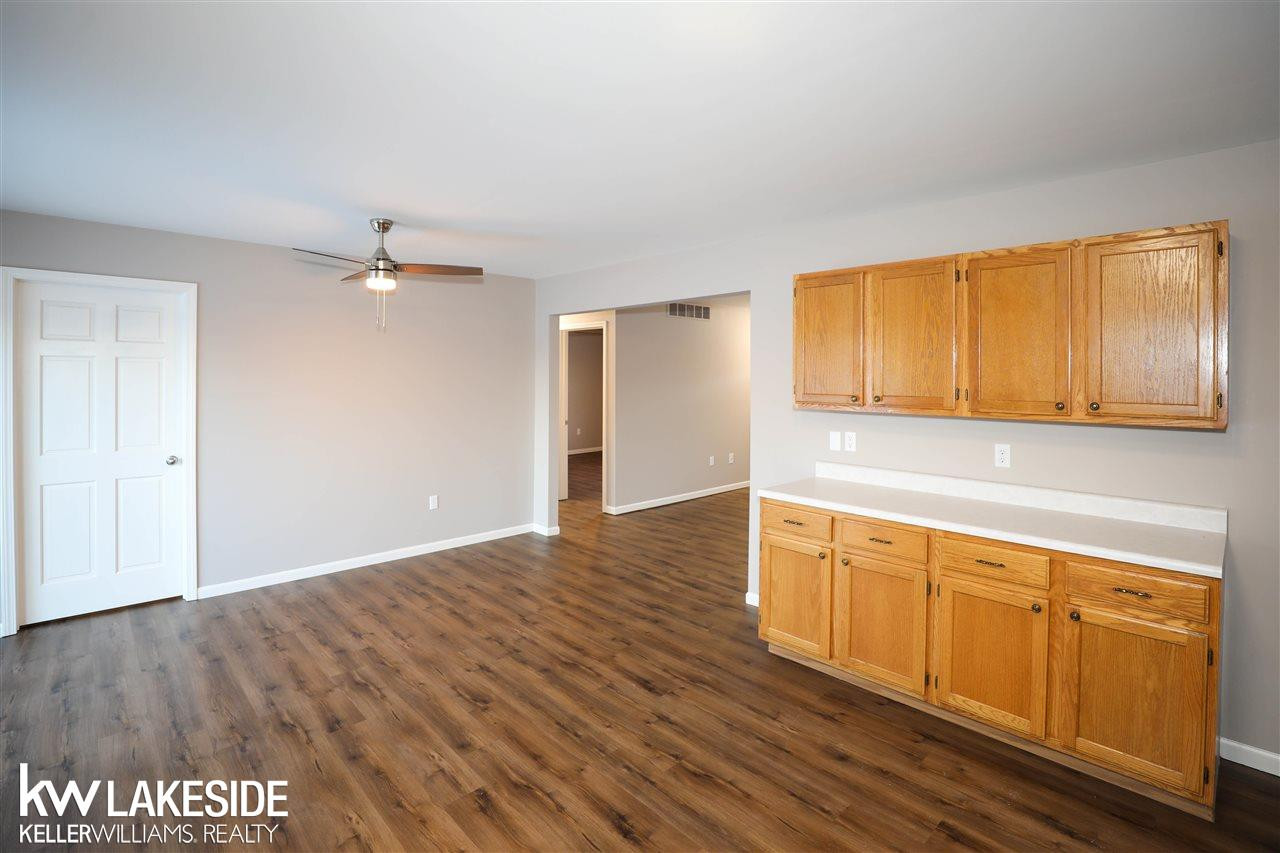 794 Cove Rd, Wales, MI — Photo 11