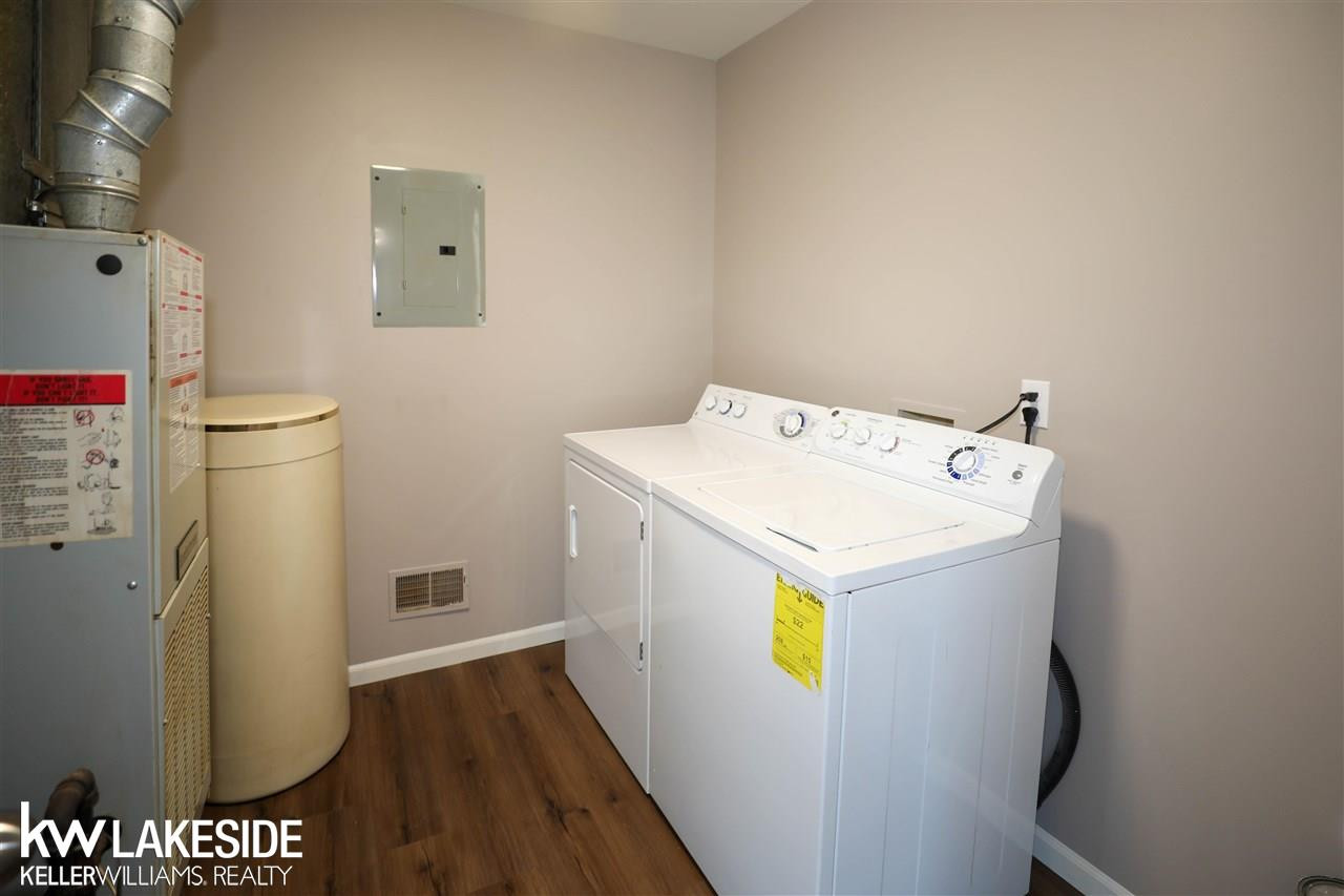 794 Cove Rd, Wales, MI — Photo 13