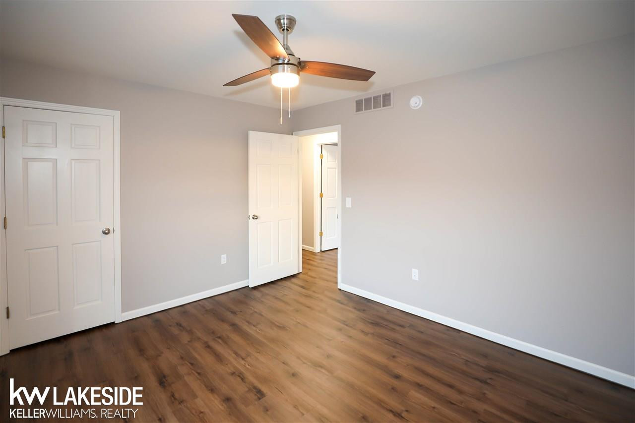 794 Cove Rd, Wales, MI — Photo 19