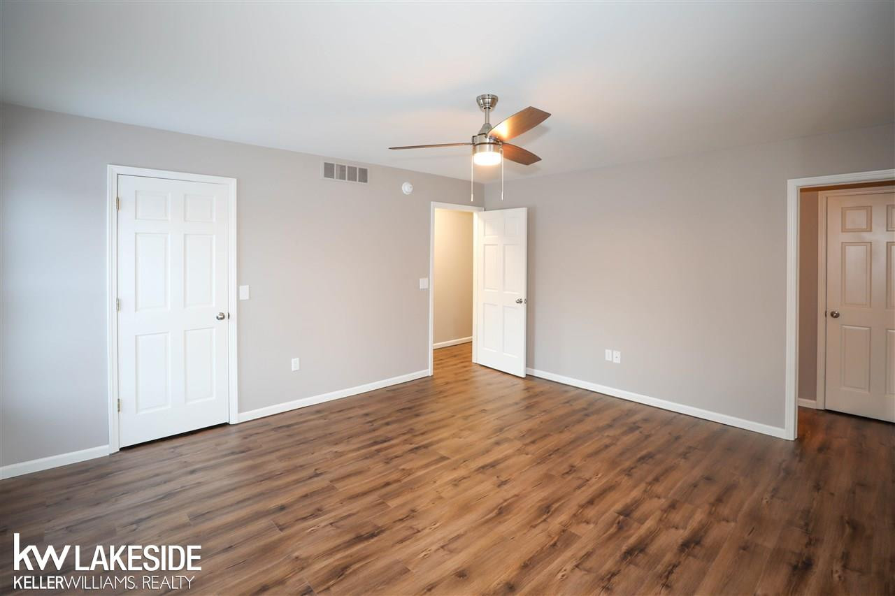 794 Cove Rd, Wales, MI — Photo 21