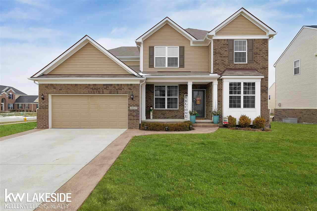 49537 Malten Dr, Macomb, MI 48044 — front exterior